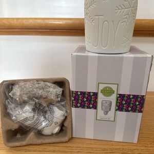 Scentsy Spirit of Joy Warmer